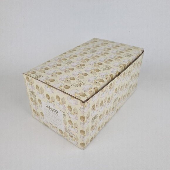 Precious Moments 429570 Blue Sleeping Baby Action Musical Tune Brahm Lullaby - Picture 6 of 6